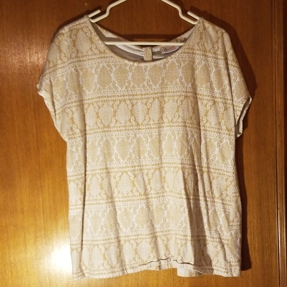Denim & Co. tan top.
